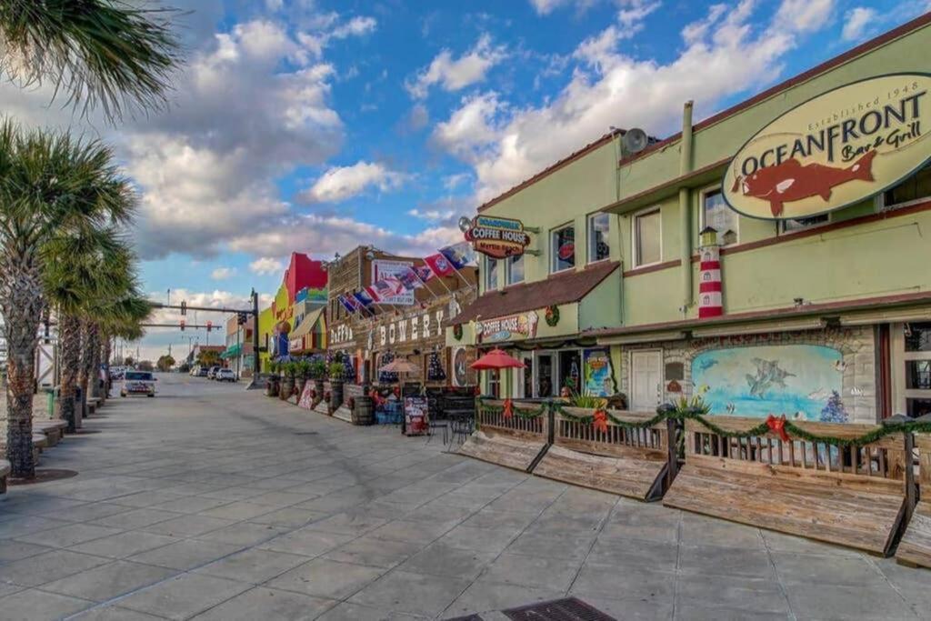 *Renovated Oceanfront Condo*Queen Beds*Pools*Hot Tubs*More*P220 شاطئ ميرتل المظهر الخارجي الصورة